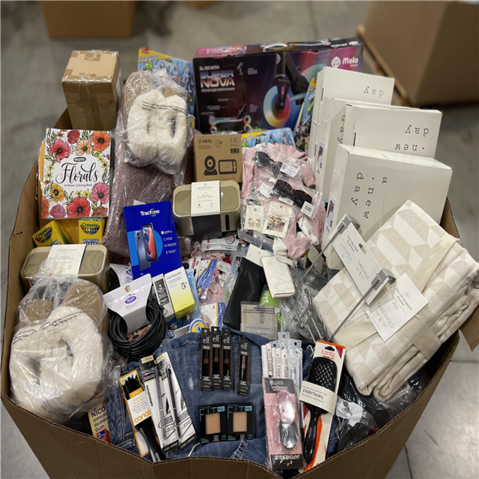 DALLAS LOCATION- NEW!- BULLSEYE MIXED PALLET