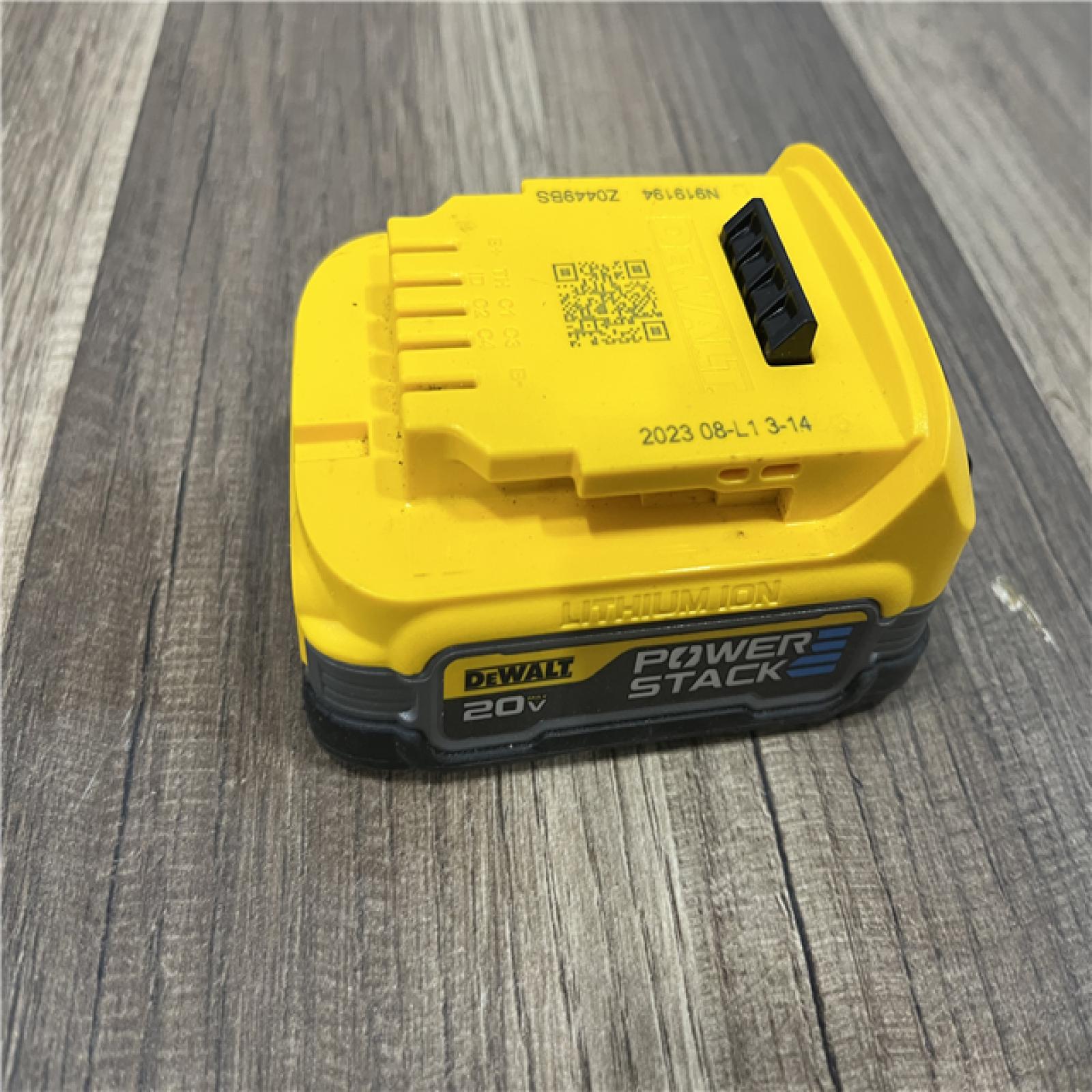AS-IS DWDCBP034C 20V Maximum Powerstack Starter Kit