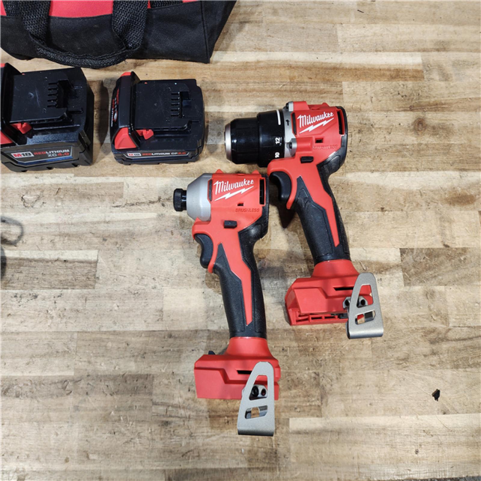 HOUSTON LOCATION - AS - IS Milwaukee 2 Tool Combo Kit W/ (2) Battery & Charger