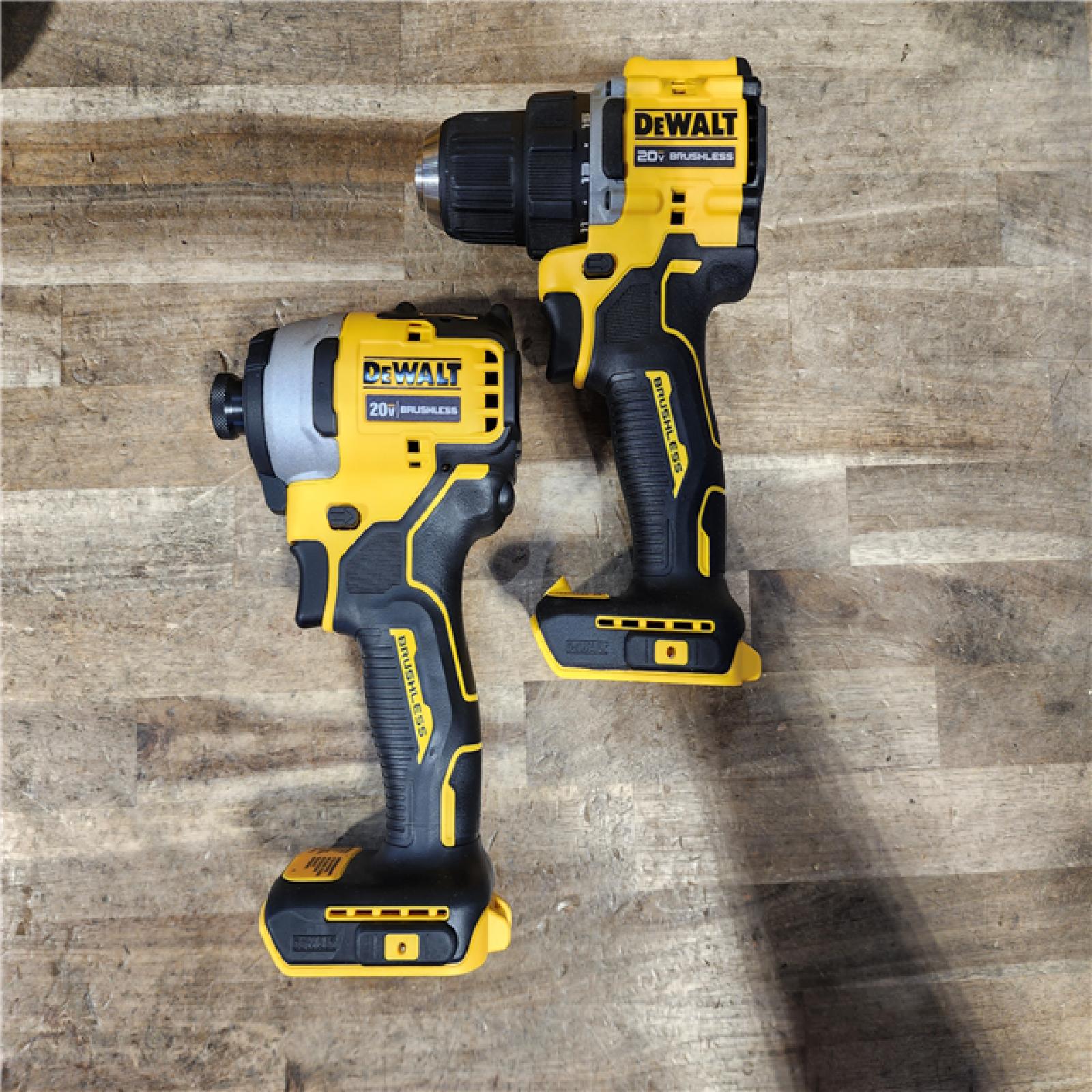 HOUSTON LOCATION - AS-IS Dewalt DCK225D2 20V MAX ATOMIC Brushless Compact Lithium-Ion 1/2 in. Cordless Drill Driver and 1/4 in. Impact Driver Combo Kit with 2 Batteries 2 Ah