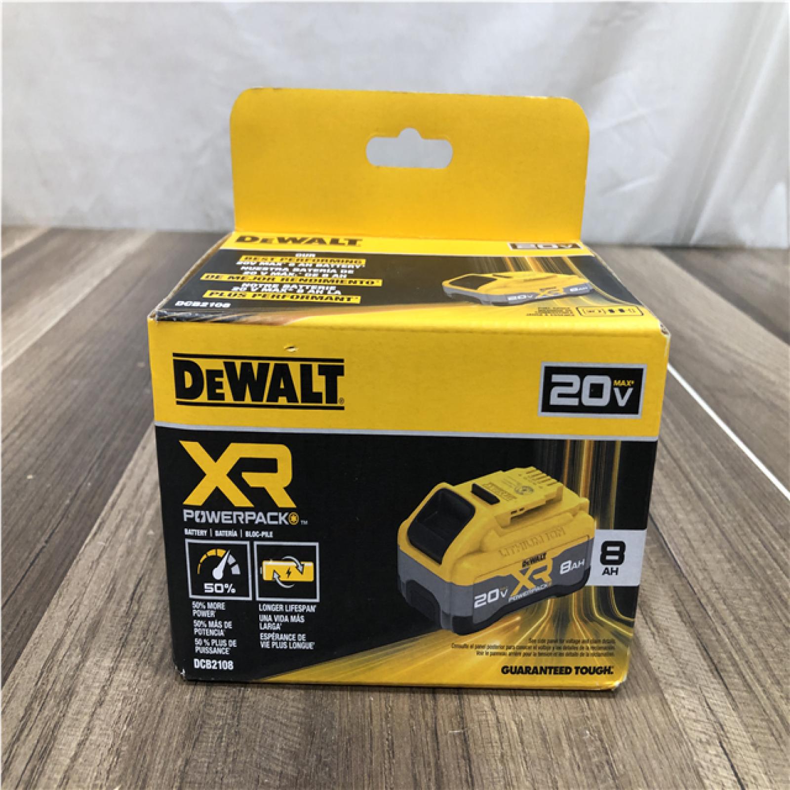 NEW - DEWALT 20V MAX XR POWER-Pack Lithium-Ion 8.0Ah Battery