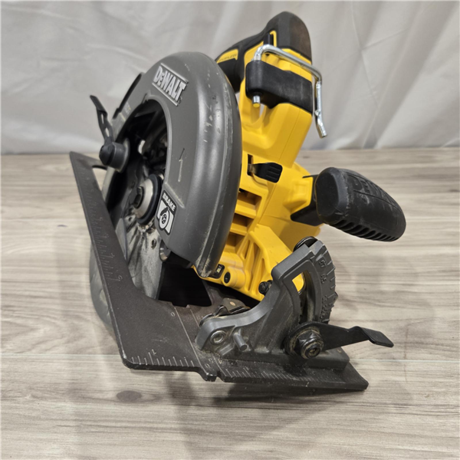 AS-IS DeWALT Flexvolt Max  60V Brushless Circular Saw (Tool Only)