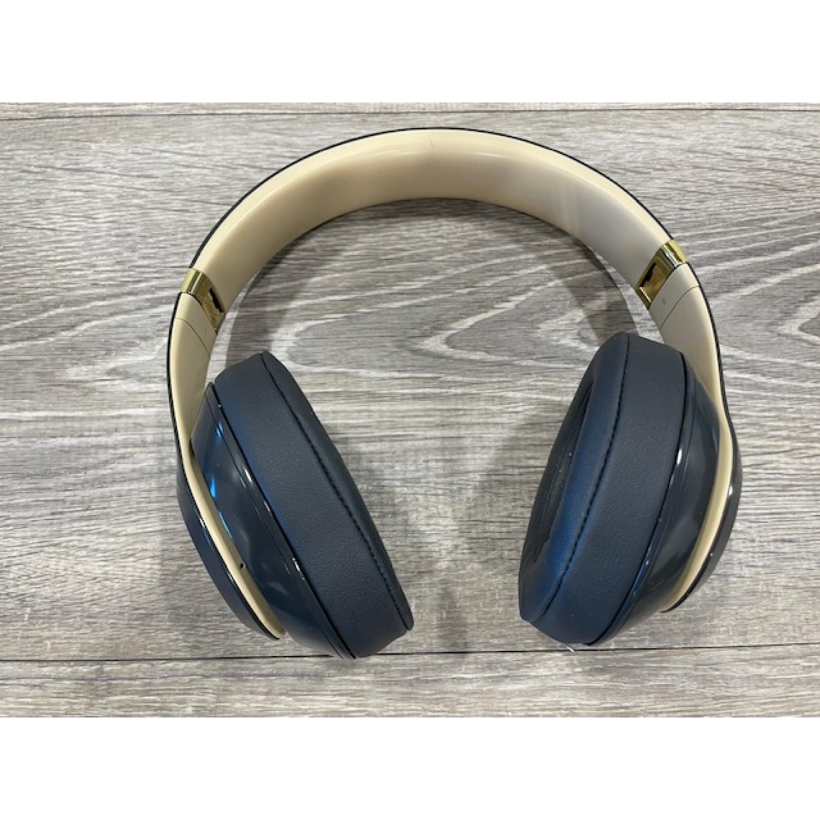 AS-IS Beats Studio Pro Wireless - Gray