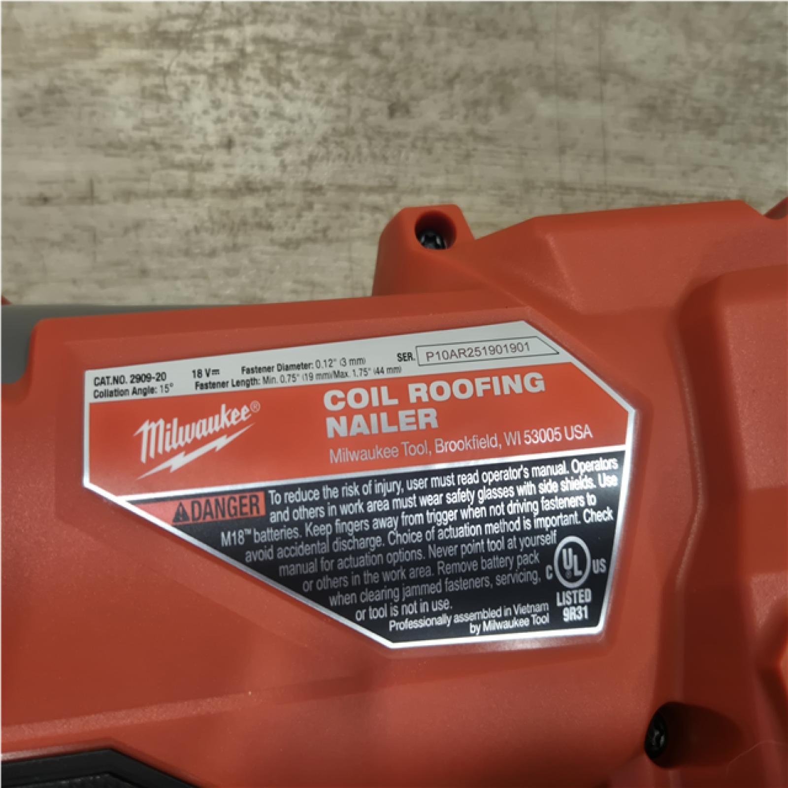 AS-IS Milwaukee FUEL 18-Volt Lithium-Ion Brushless Cordless Coil Roofing Nailer (Tool Only)