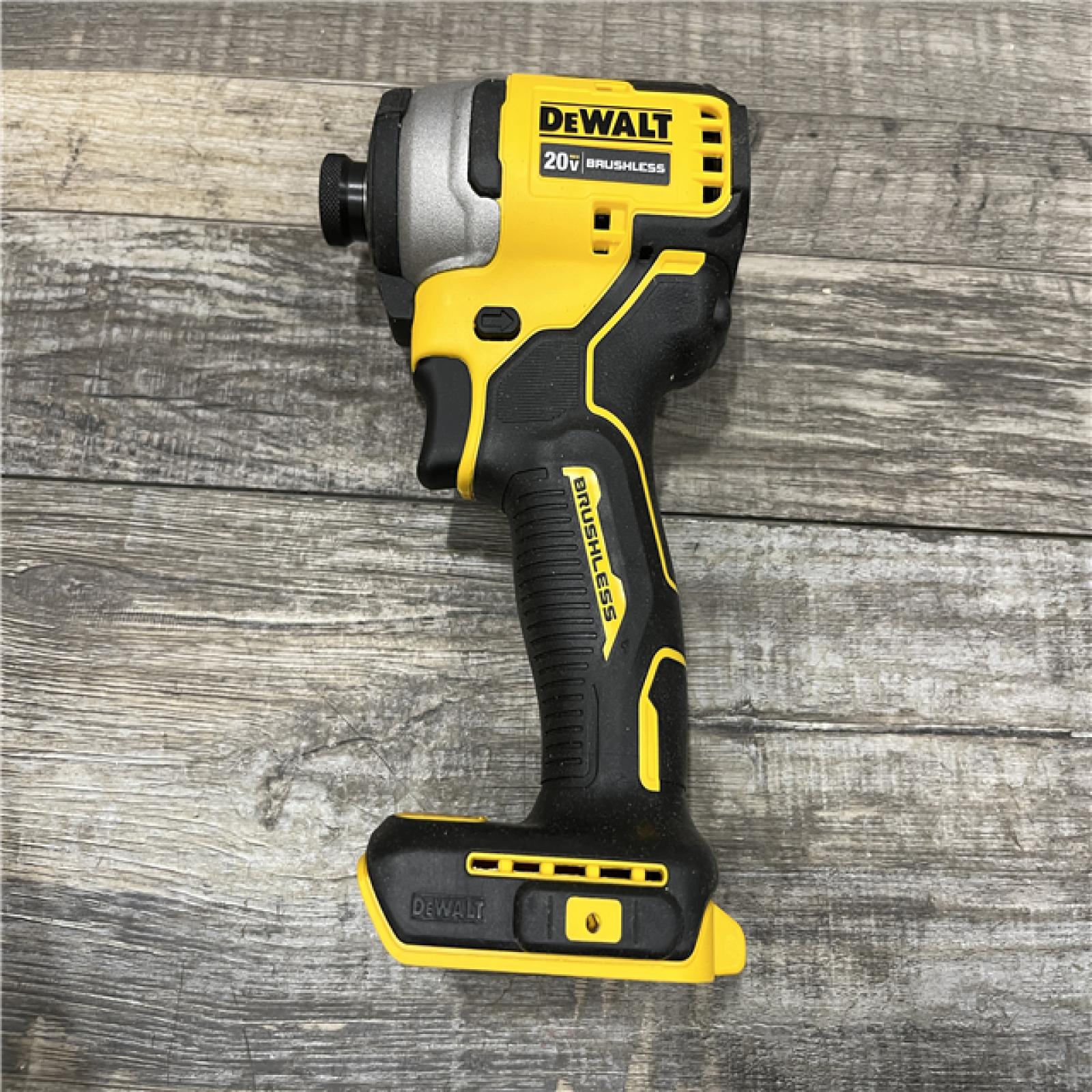 AS-IS DEWALT Atomic 20V Max Lithium-Ion Brushless Cordless Compact 1/4 in. Impact Driver Kit