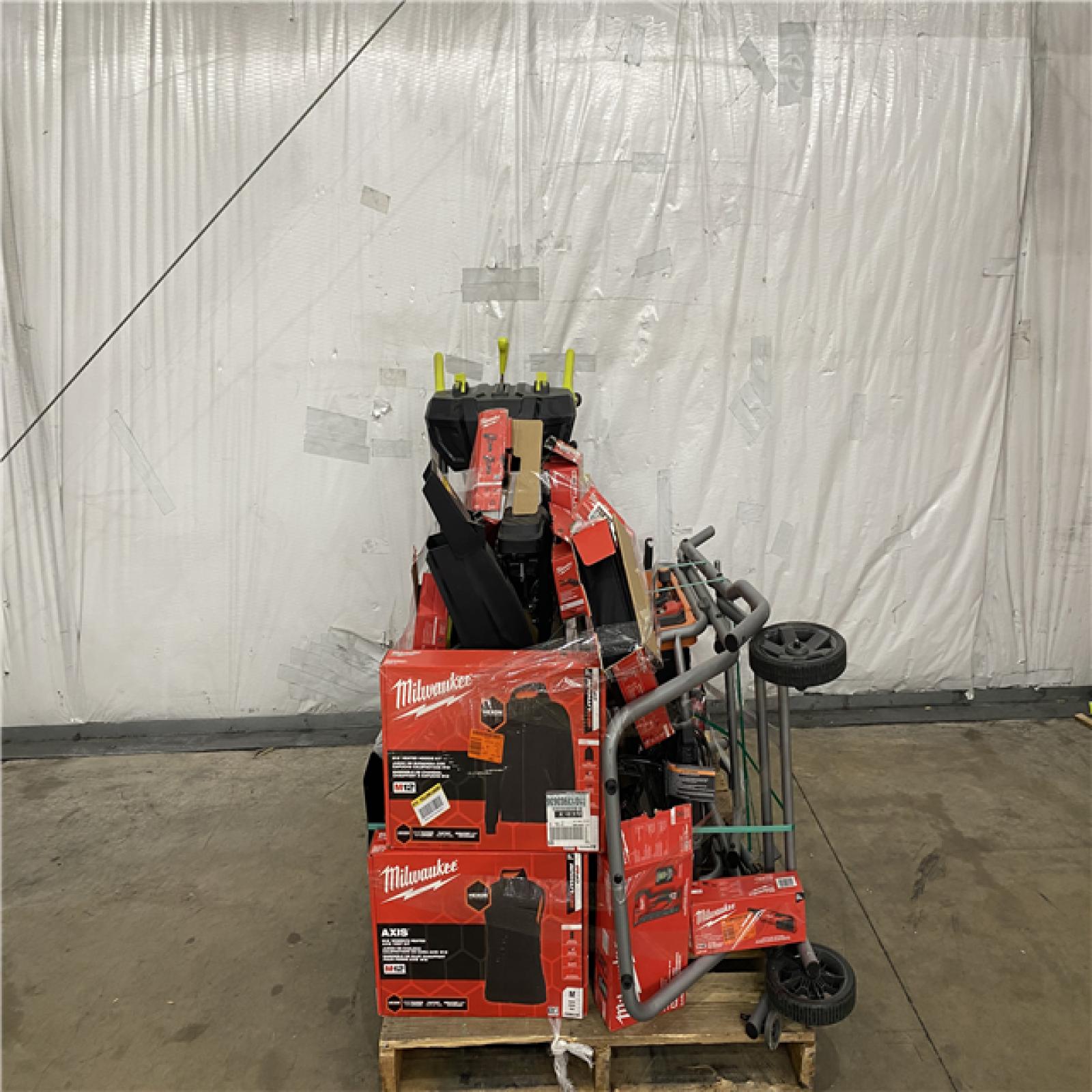 Houston Location AS IS - Tool Pallet