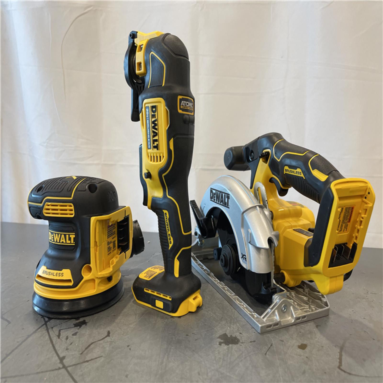 AS-IS -  DEWALT 20-Volt MAX Lithium-Ion Cordless 7-Tool Combo Kit