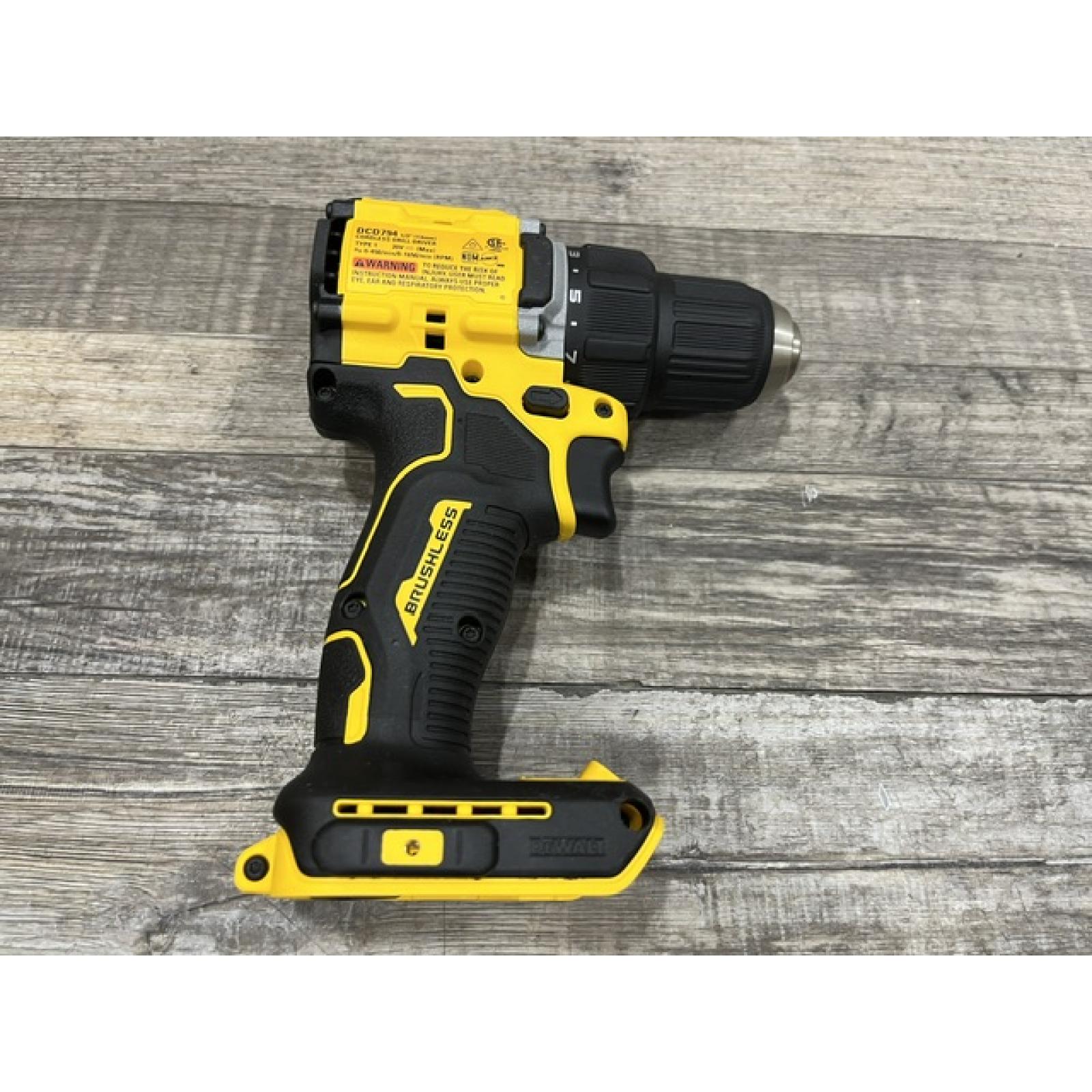 AS-IS DEWALT Atomic 20V Lithium-Ion Cordless Compact 1/2 in. Drill/Driver Kit
