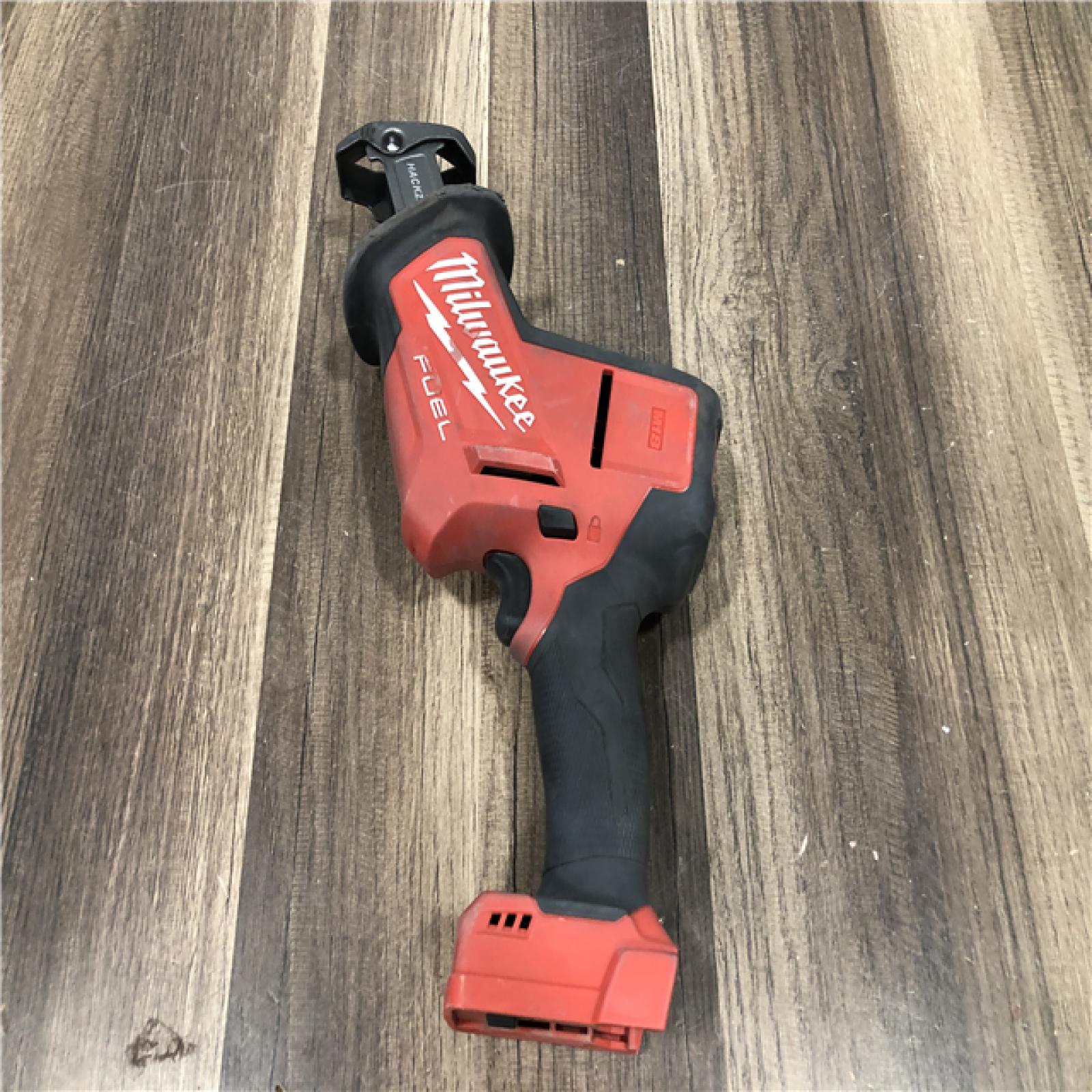 AS-IS Milwaukee  FUEL 18V Lithium-Ion Brushless Cordless HACKZALL Reciprocating Saw (Tool-Only)