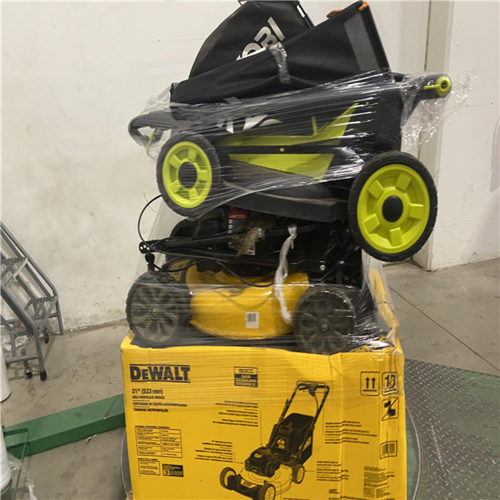 Dallas Location - As-Is Lawn Mower Pallet