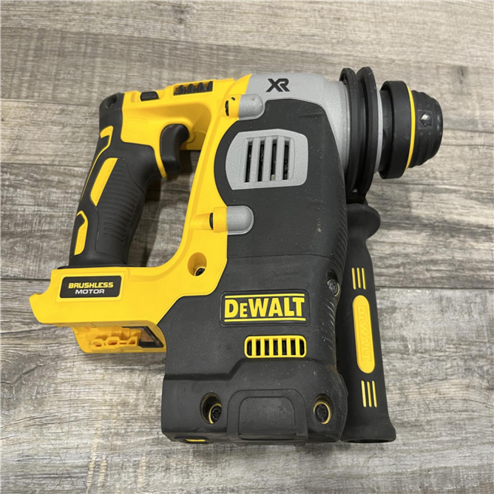AS-IS DEWALT 20V MAX XR Cordless Brushless 1 in. SDS Plus L-Shape Rotary Hammer (Tool Only)