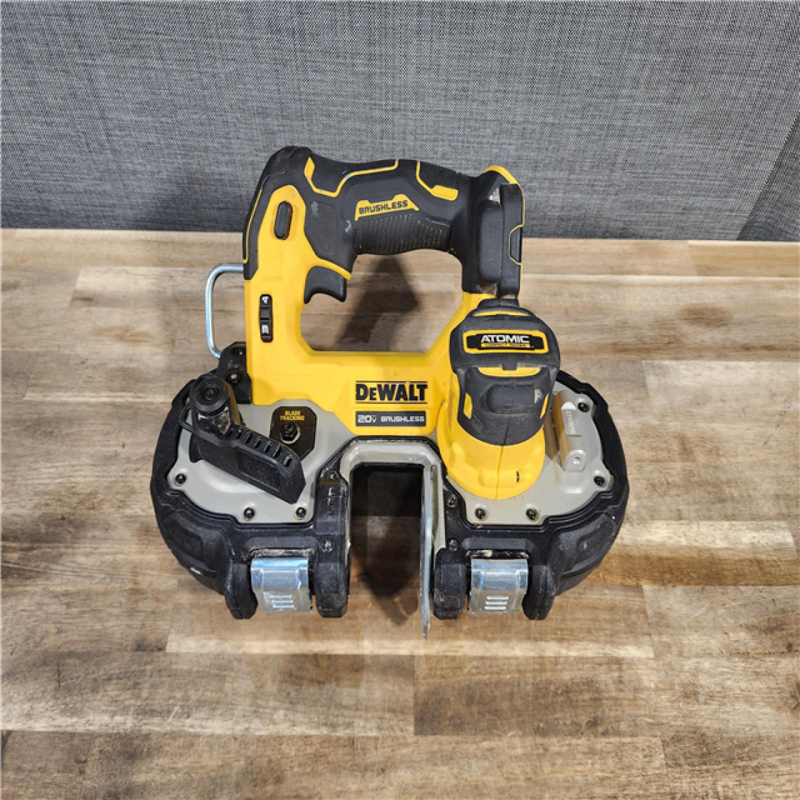 HOUSTON LOCATION - AS-IS Dewalt DCS377B 20V MAX ATOMIC Brushless Cordless 1-3/4  Compact Bandsaw (TOOL ONLY)