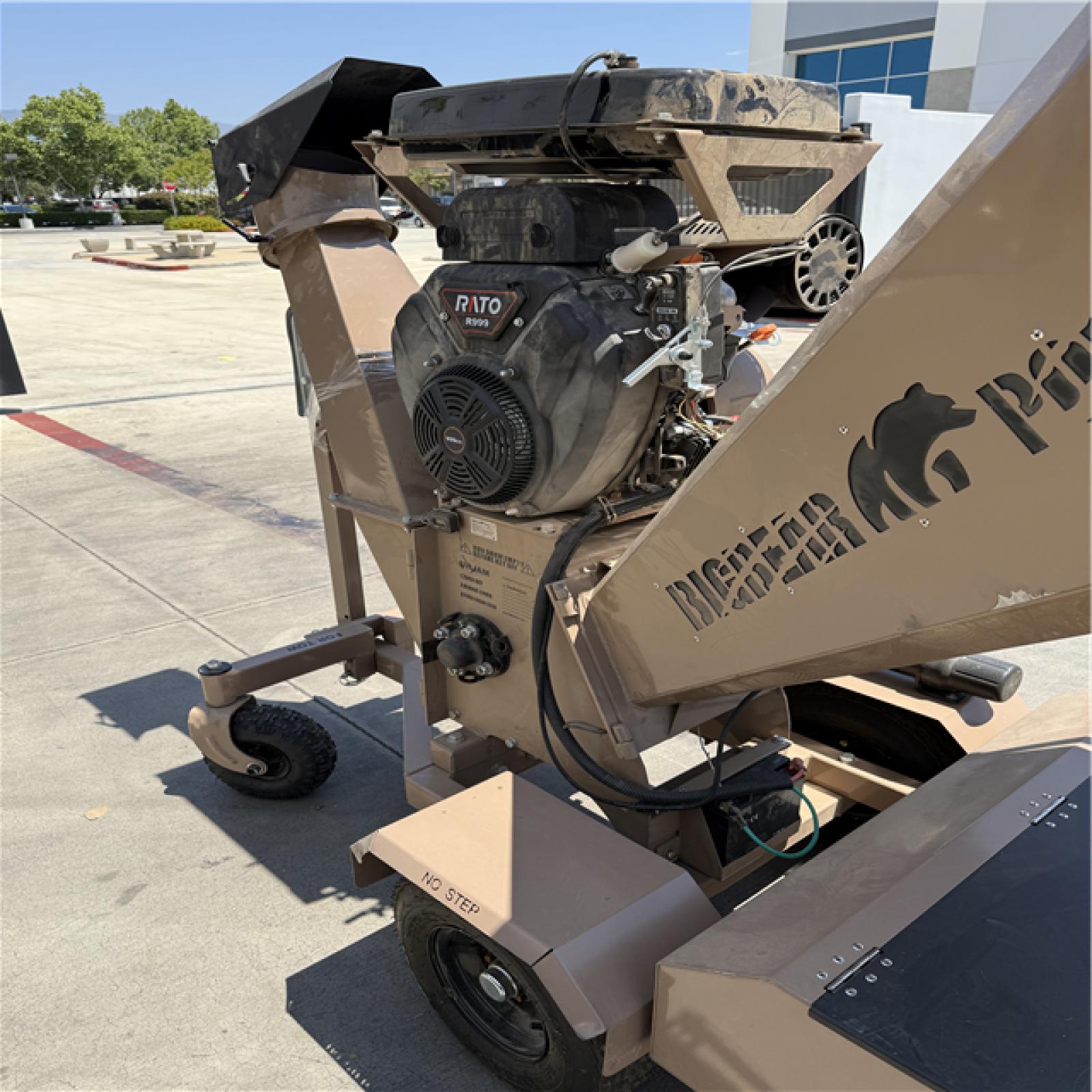 California AS-IS OUTDOOR POWER EQUIPMENT