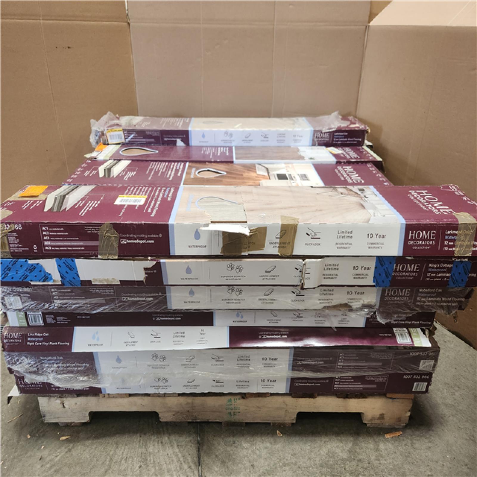 Phoenix Mixed Pallet of Home Decorators Vinyl Flooring Pallet of 34