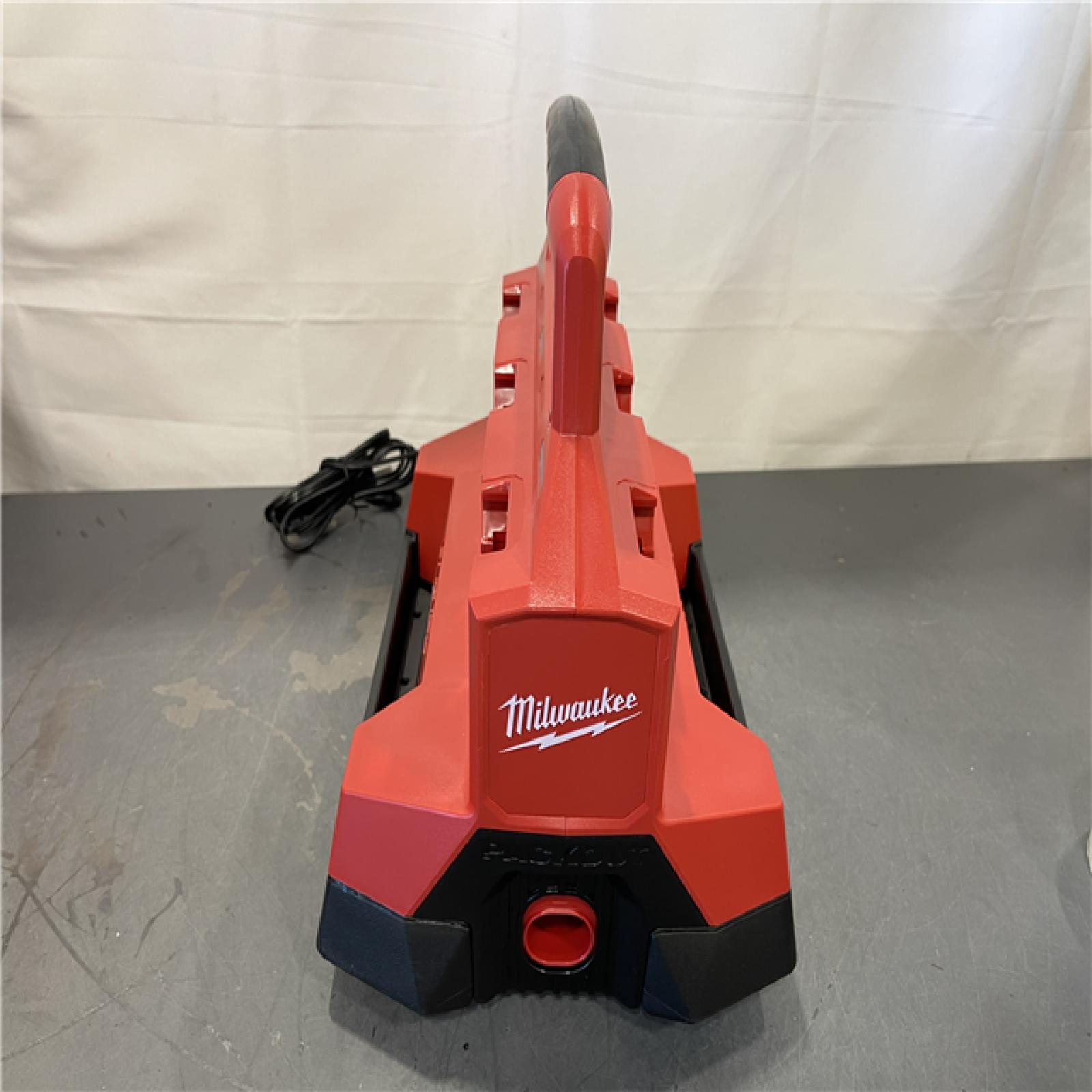 AS-IS - Milwaukee M18 Packout Six Bay Rapid Charger