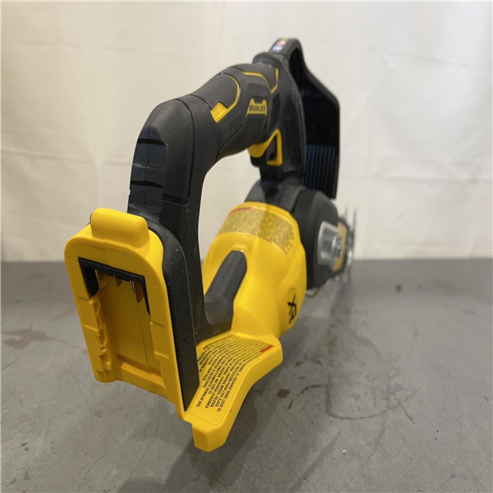 AS-IS - DeWalt 20V MAX 8 in. Brushless Cordless Battery Powered Pruning Chainsaw