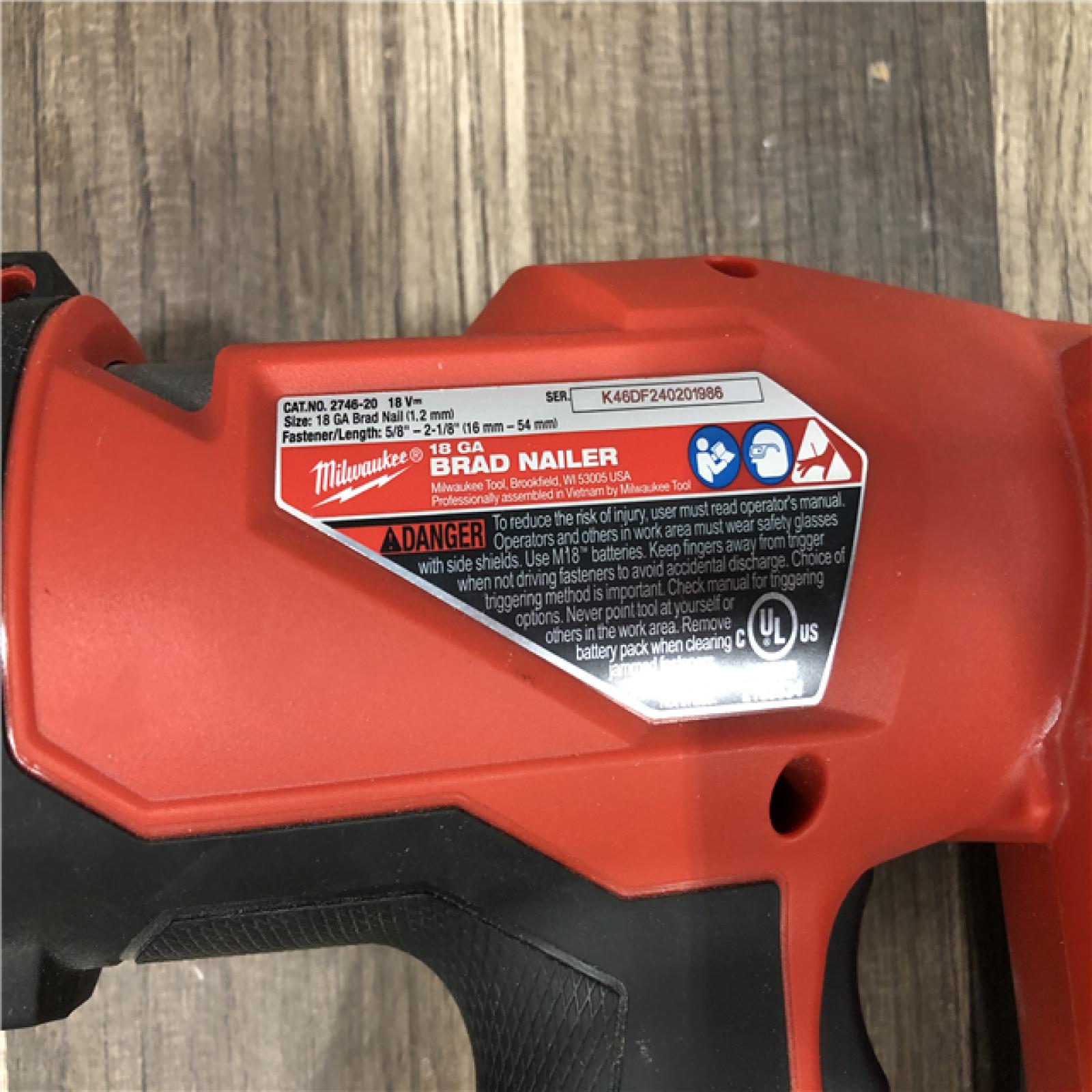 AS-IS Milwaukee FUEL 18-Volt Lithium-Ion Brushless Cordless Gen II 18-Gauge Brad Nailer (Tool-Only)