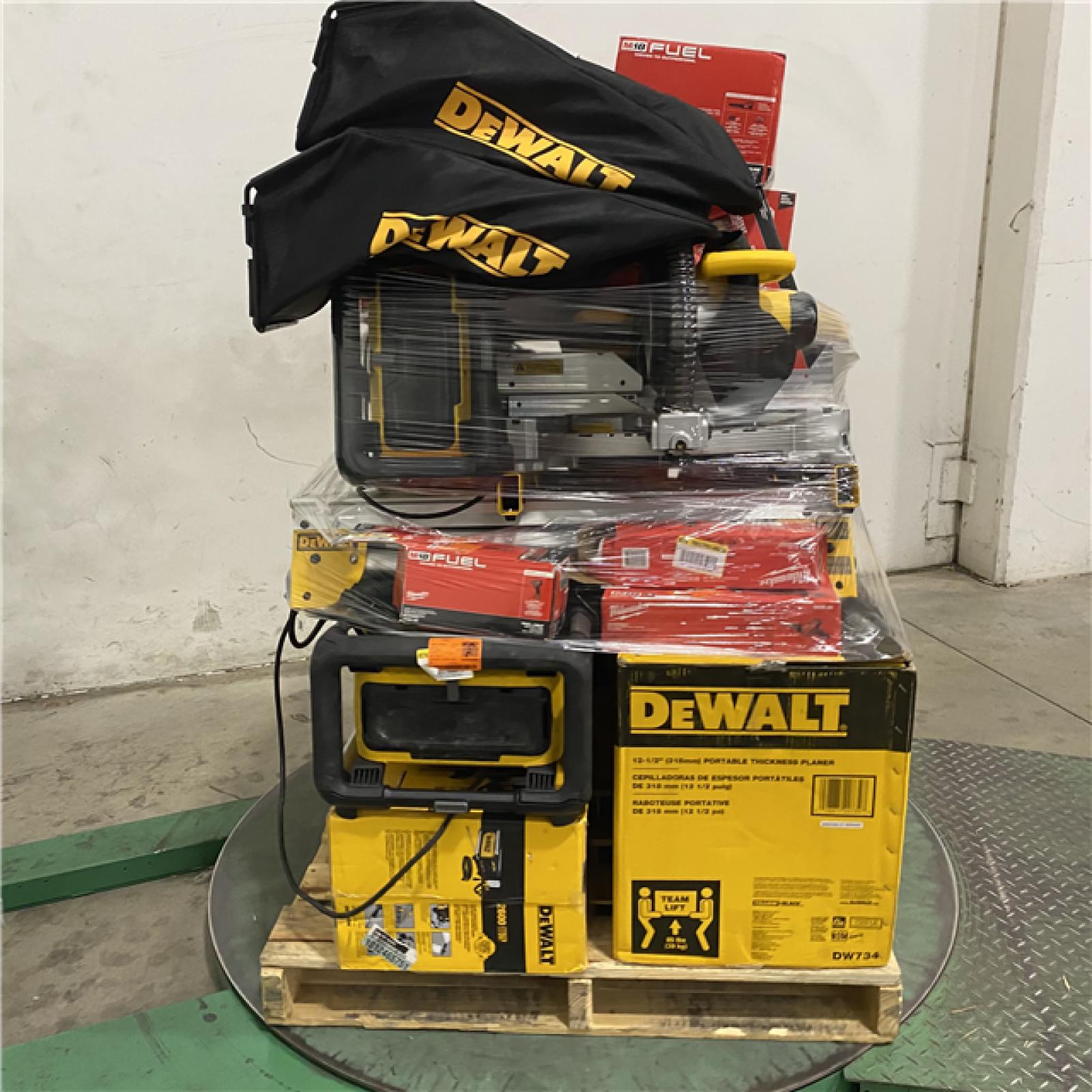 Dallas Location - As-Is Tool Pallet