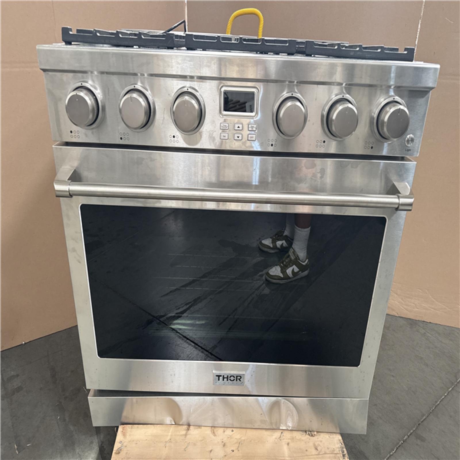 CALIFORNIA AS-IS THOR ARG36 RANGE OVEN