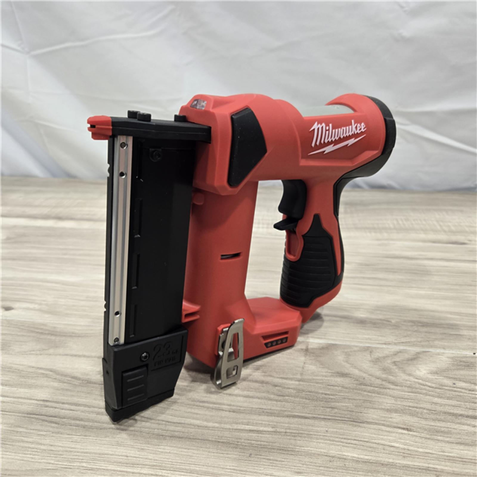 LIKE NEW! - Milwaukee 2540-20 12V 23 Gauge Cordless Pin Nailer (Tool Only)