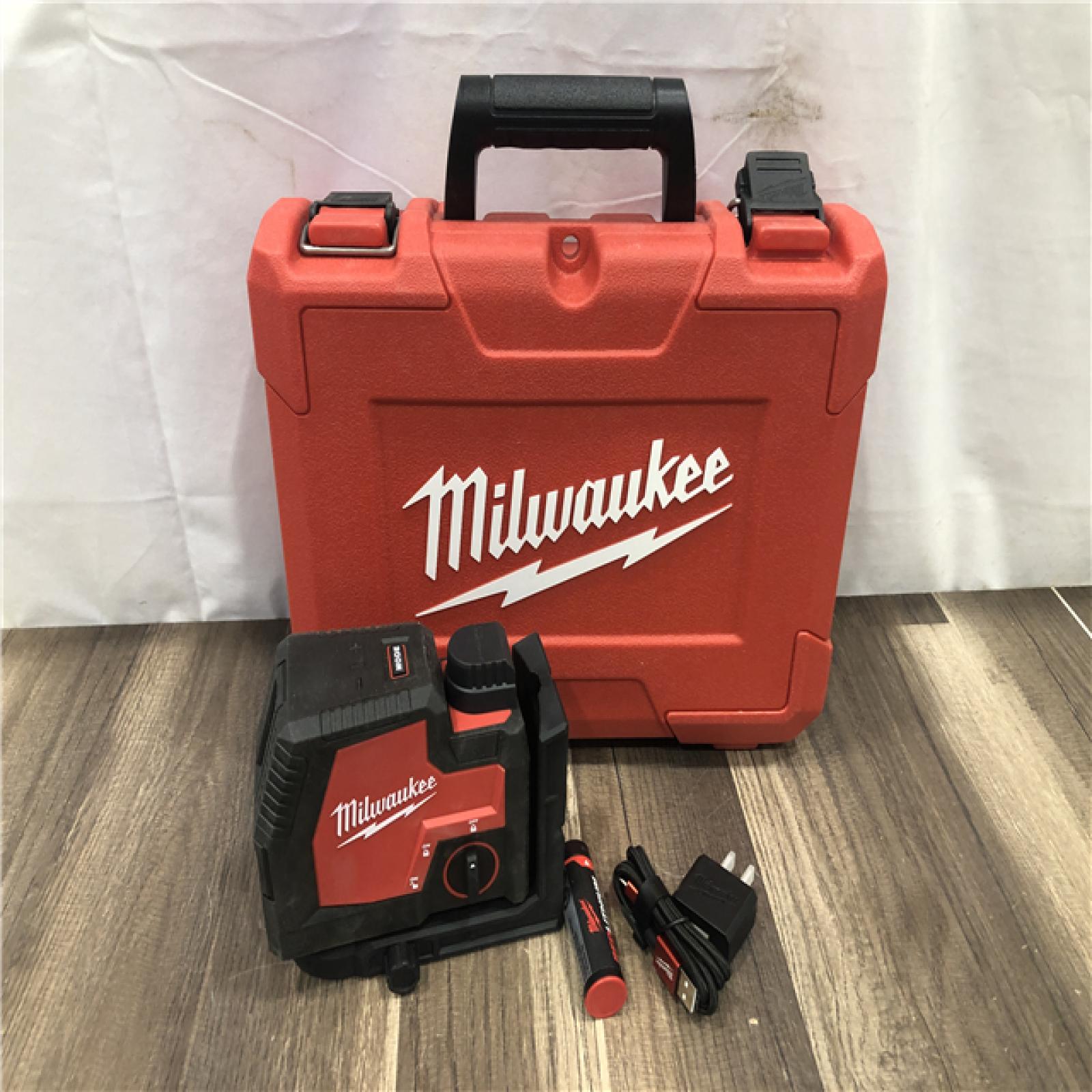 AS-IS Milwaukee 100 ft. REDLITHIUM Lithium-Ion USB Green Rechargeable Cross Line Laser Level with Charger