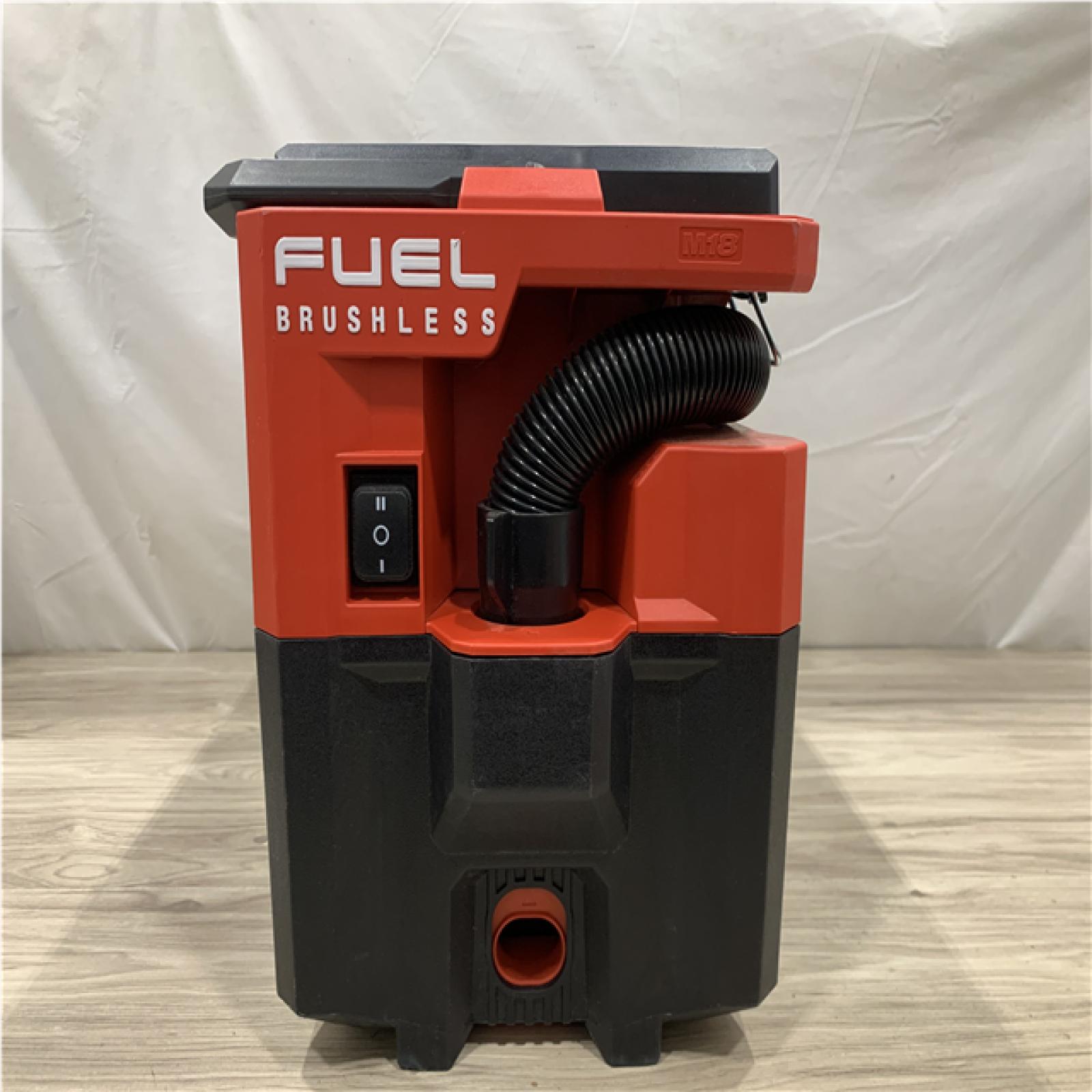 AS-IS Milwaukee FUEL PACKOUT 18-Volt Lithium-Ion Cordless 2.5 Gal. Wet/Dry Vacuum (Vacuum-Only)