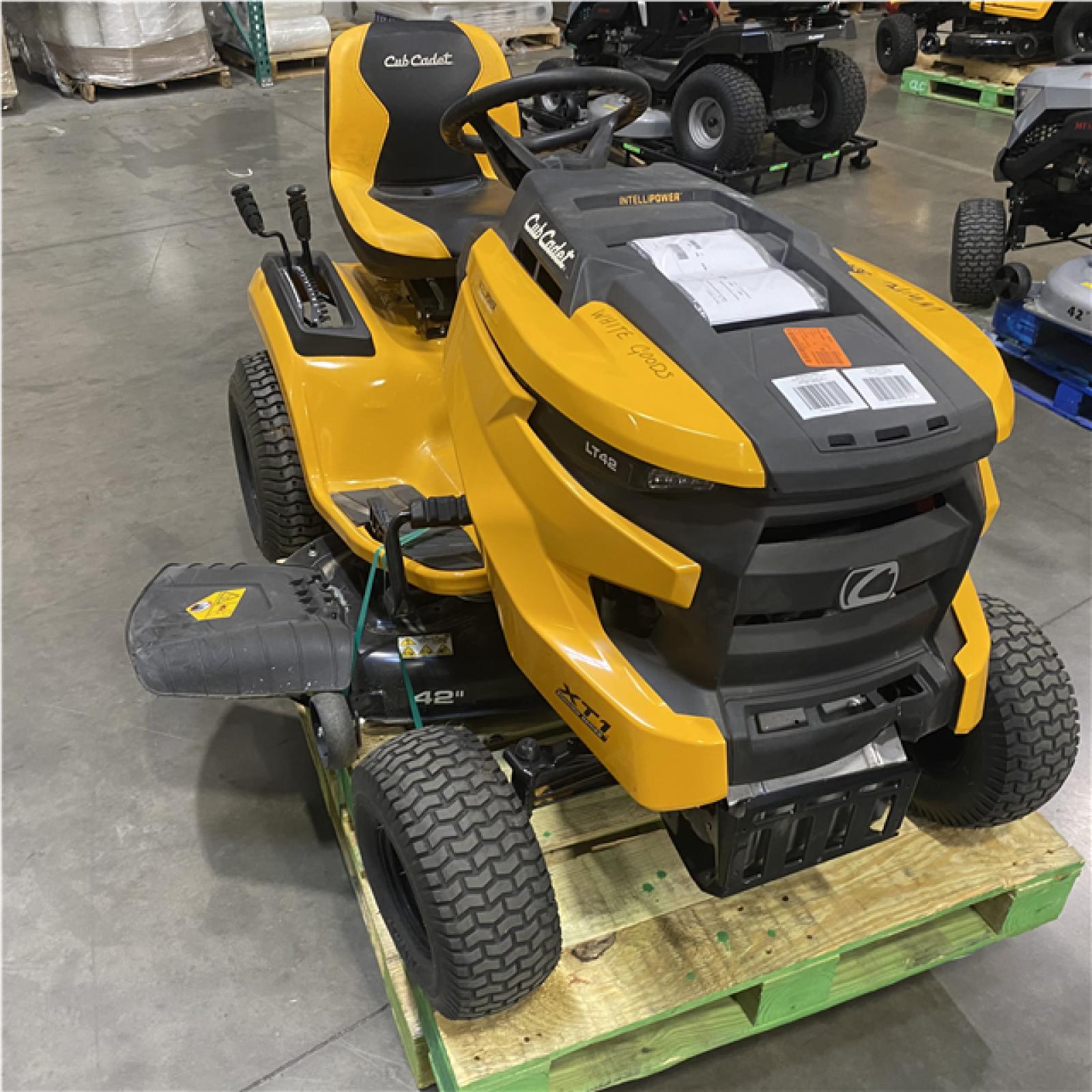Dallas Location - As-Is Cub Cadet XT1 LT42 Intellipower Lawn Mower Tractor
