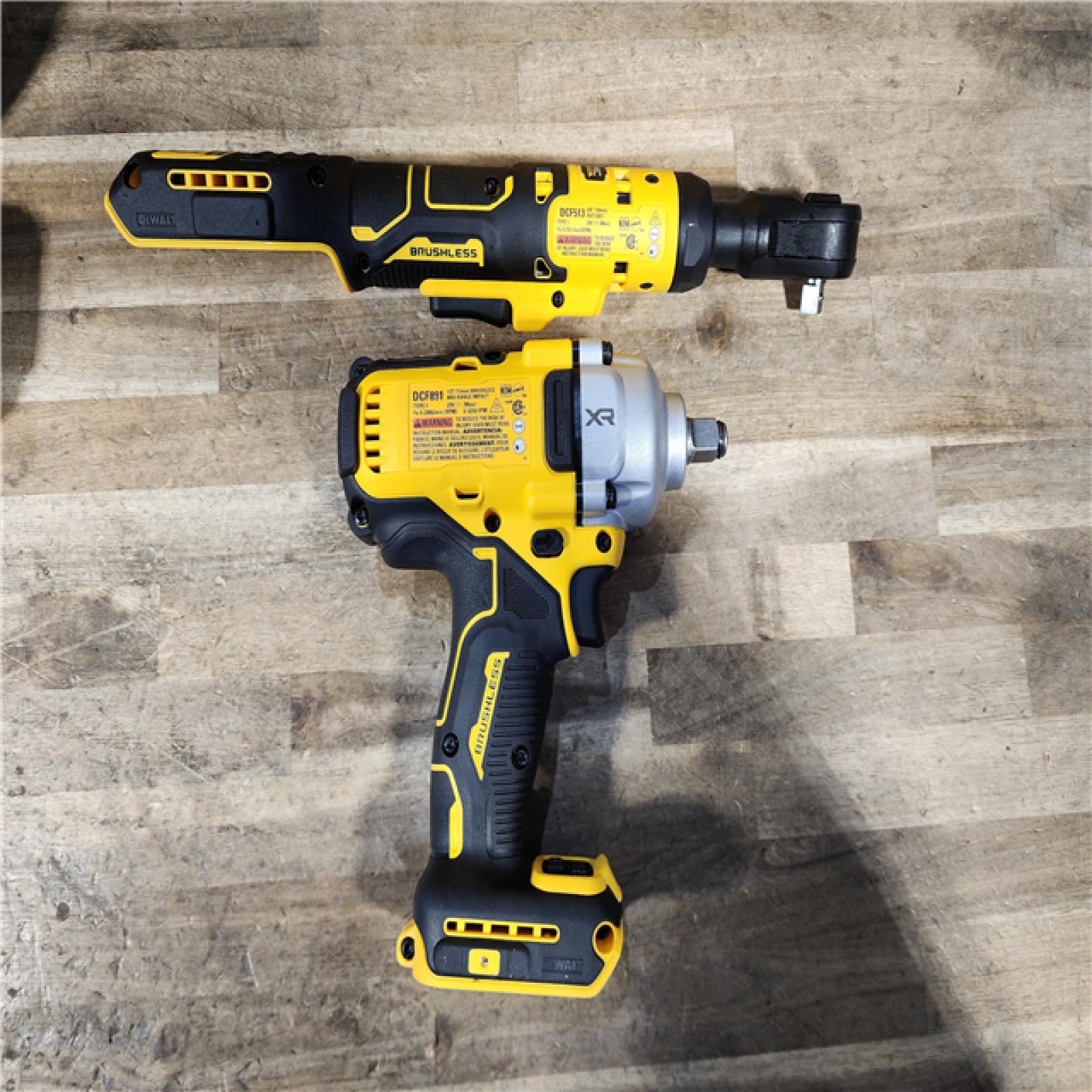 HOUSTON LOCATION - AS-IS (APPEARS LIKE NEW) DEWALT 20V Lithium-Ion Cordless 2-Tool Combo Kit