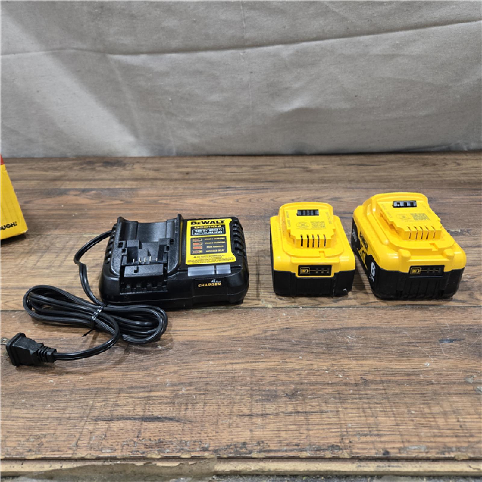 AS-IS NEW DEWALT 20V MAX Lithium-Ion 6.0Ah and 4.0Ah Battery and Charger Starter Kit