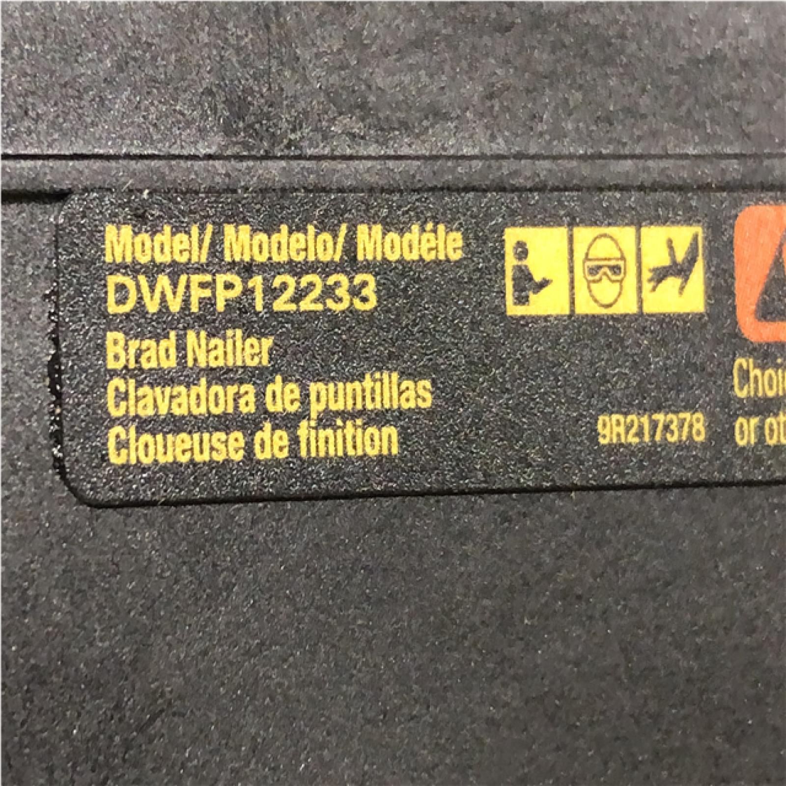 AS-IS DEWALT 18-Gauge Pneumatic Brad Nailer