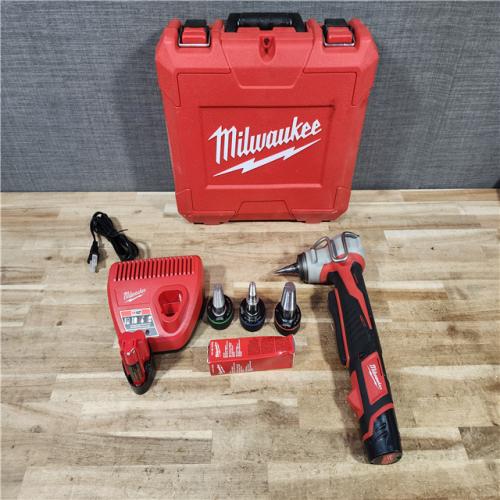 HOUSTON LOCATION - AS - IS Milwaukee Cordless PEX Expansion Tool Kit