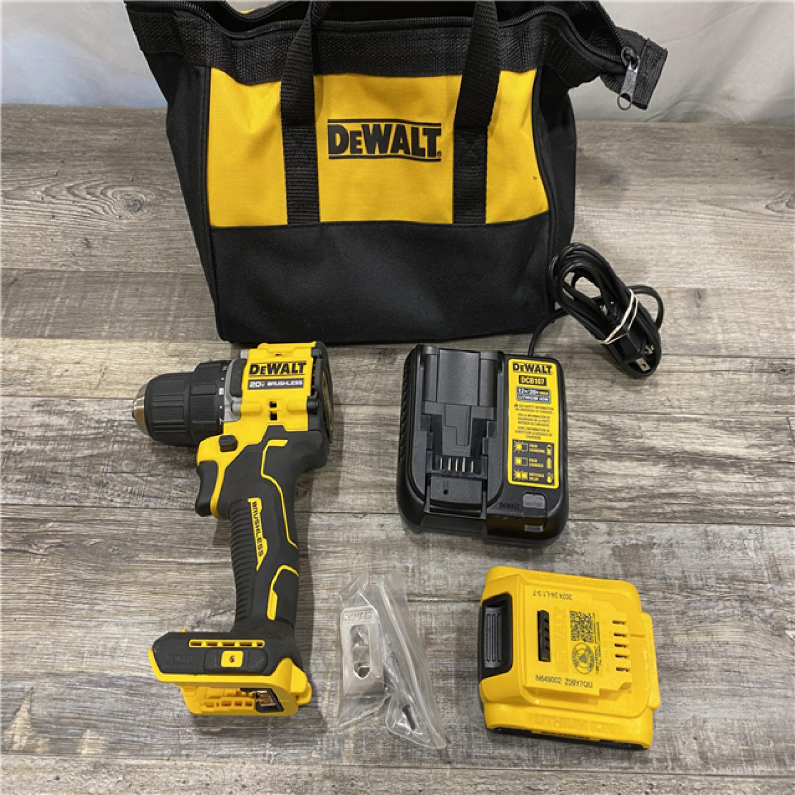 AS-IS DEWALT Atomic 20V Lithium-Ion Cordless Compact 1/2 in. Drill/Driver Kit