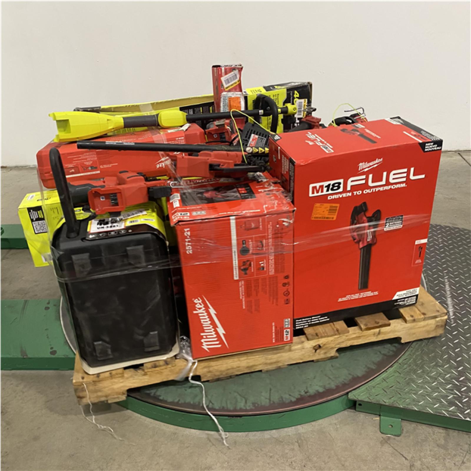 Dallas Location - As-Is Tool Pallet