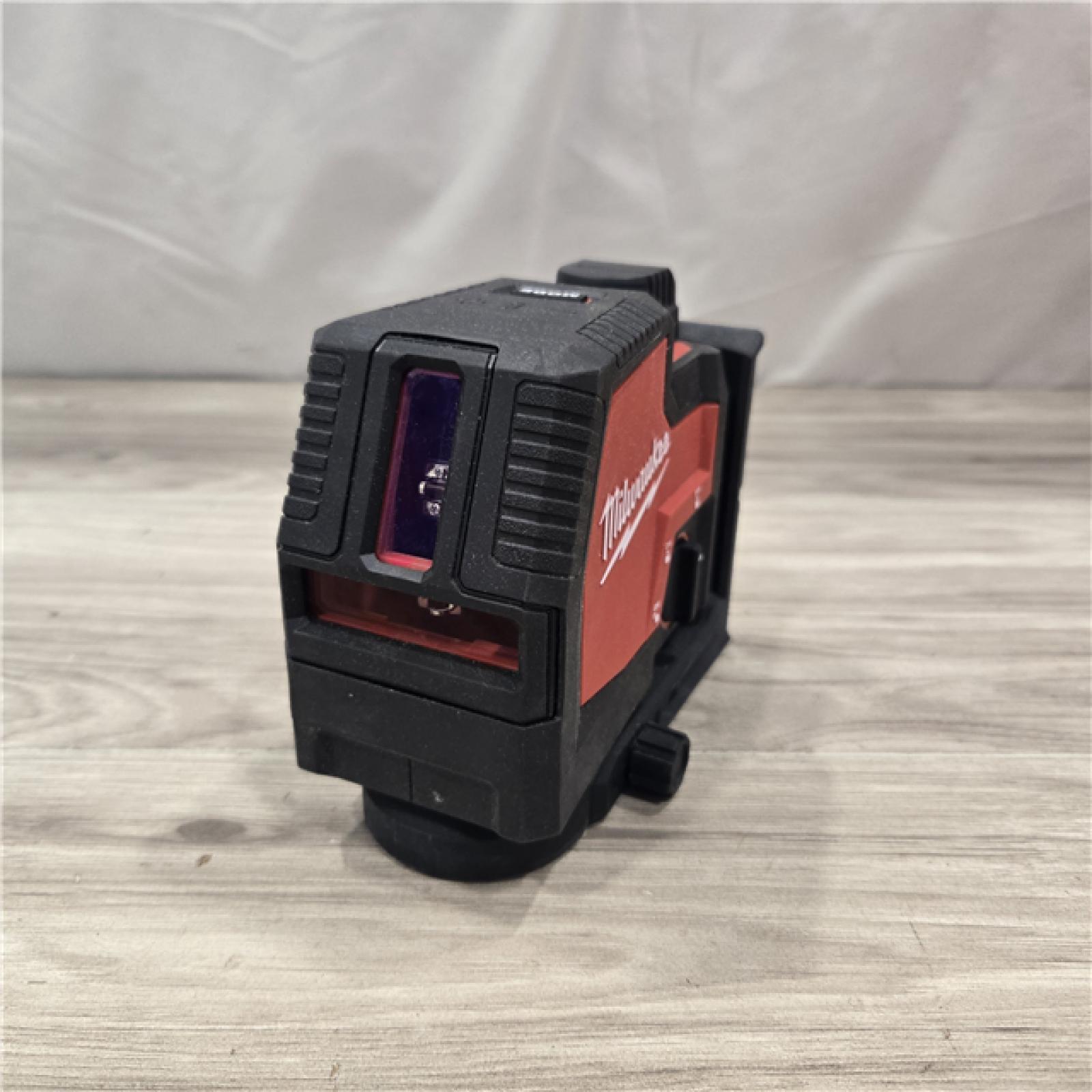 AS-IS MILWAUKEE 100 Ft. REDLITHIUM Lithium-Ion USB Green Rechargeable Cross Line Laser Level Kit