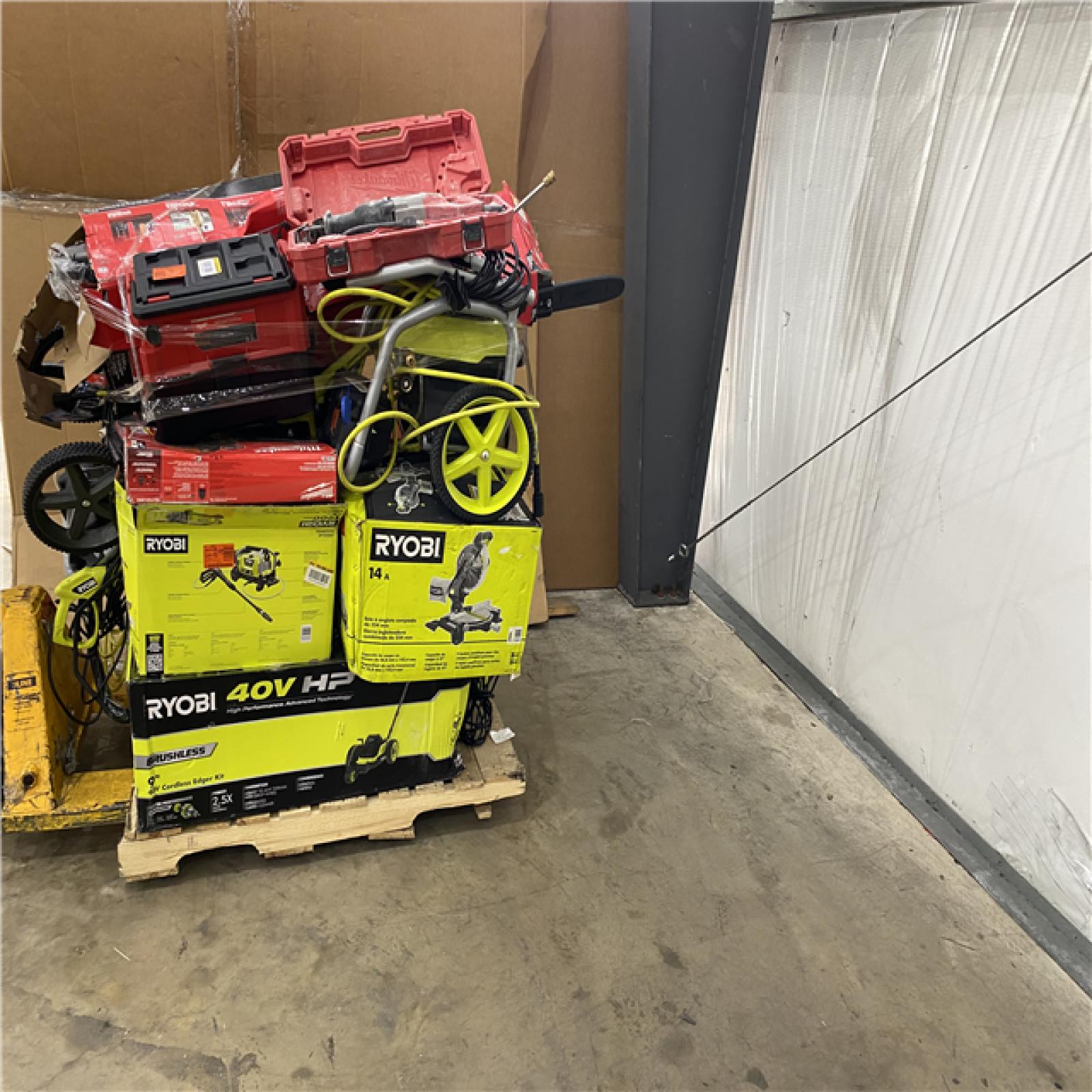 Houston Location AS IS - Tool Pallet