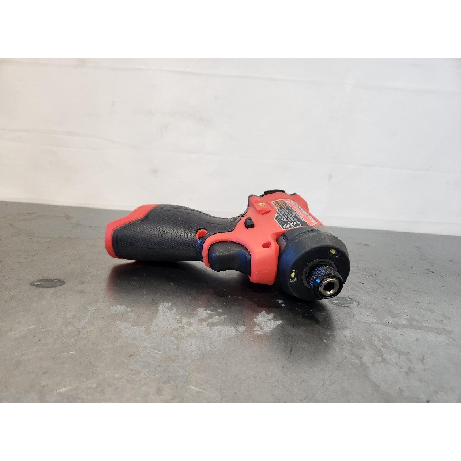 AS-IS- M12 Fuel Atornillador De Impacto Hexagonal De 1/4