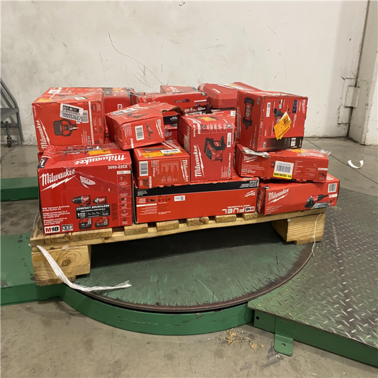 Dallas Location - As-Is MILWAUKEE Tool Pallet