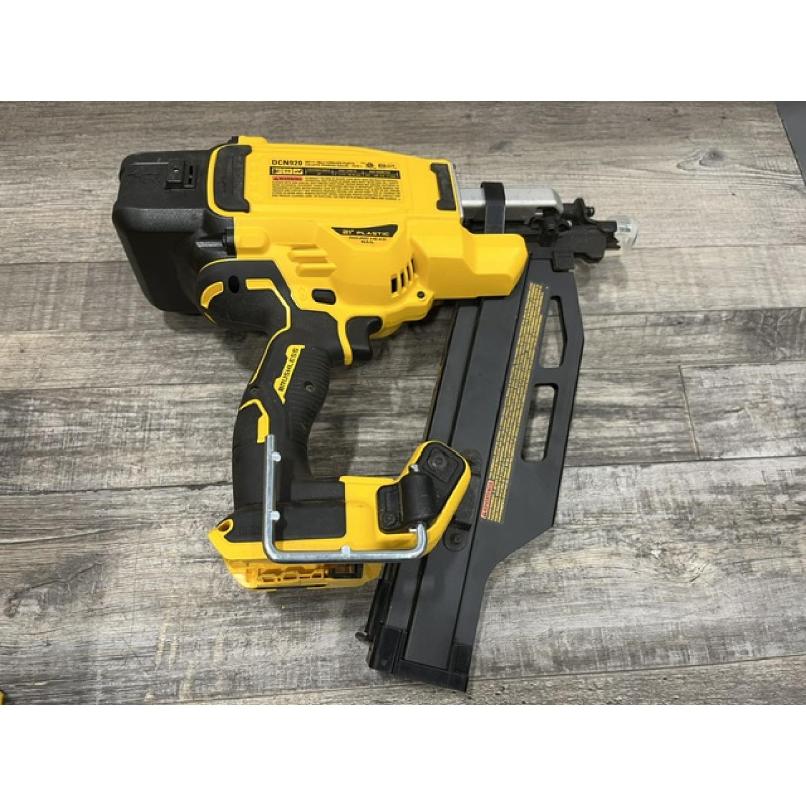 AS-IS DEWALT 20-Volt 21° Cordless Framing Nailer (Tool-Only)