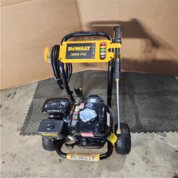 HOUSTON LOCATION - AS-IS DEWALT 3600 PSI 2.5 GPM Gas Cold Water Professional Pressure Washer with HONDA GX200 Engine