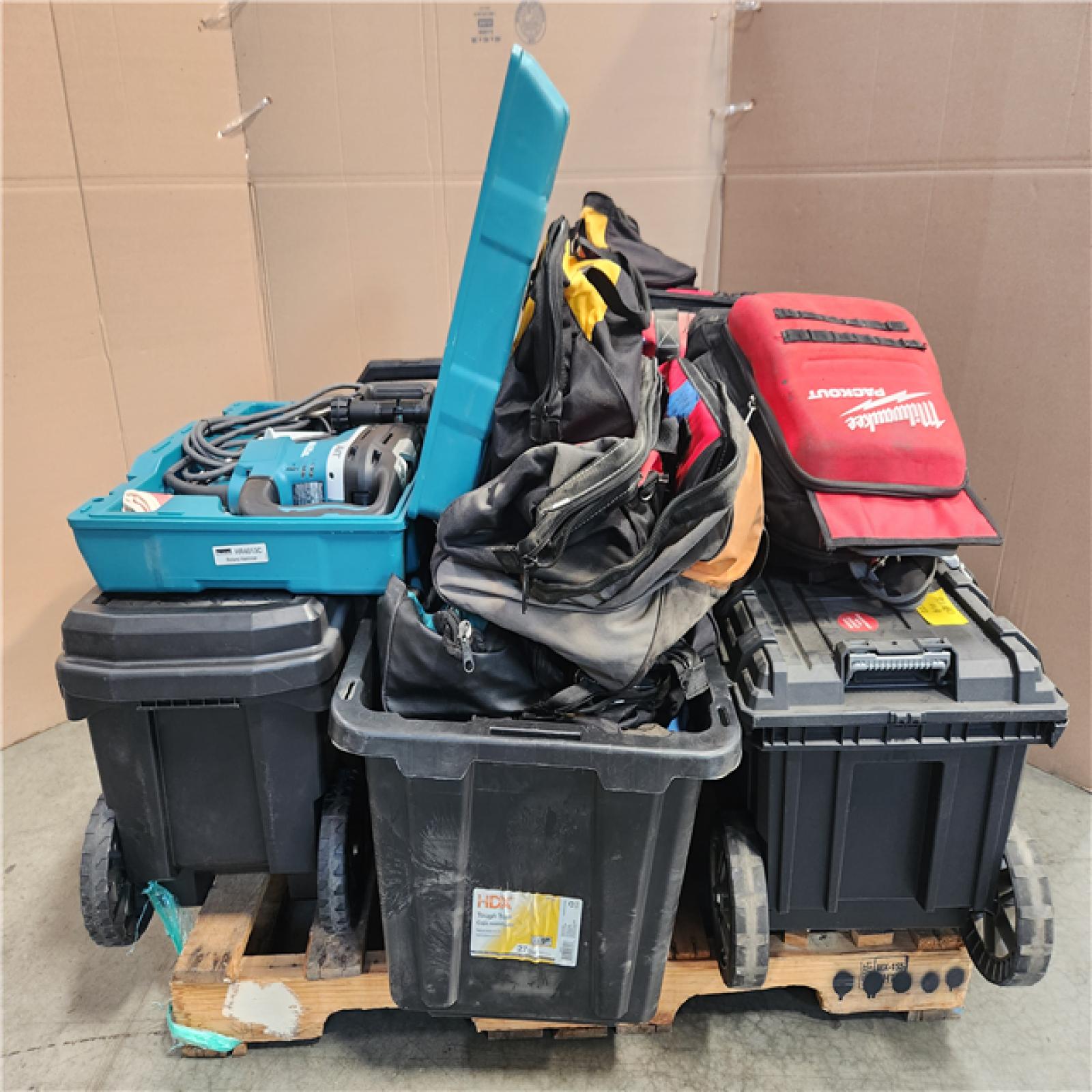 CALIFORNIA AS-IS TOOL PALLET (Empty bags/boxes)