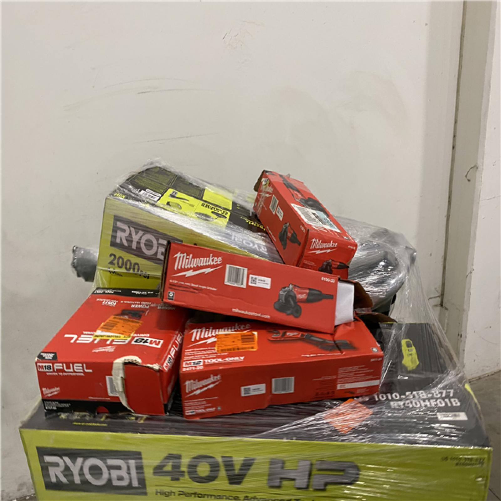 Dallas Location - As-Is Tool Pallet
