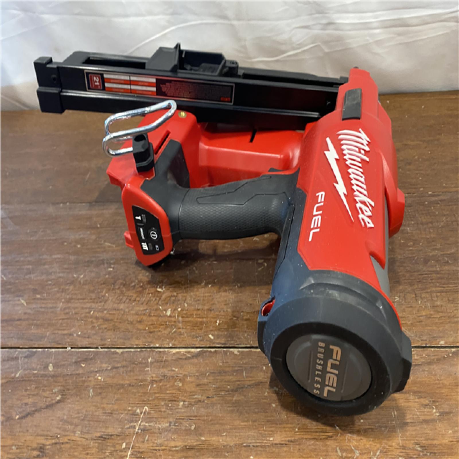 AS-IS Milwaukee 2744-20 M18 FUEL 21-Degree Cordless Framing Nailer (Tool Only)