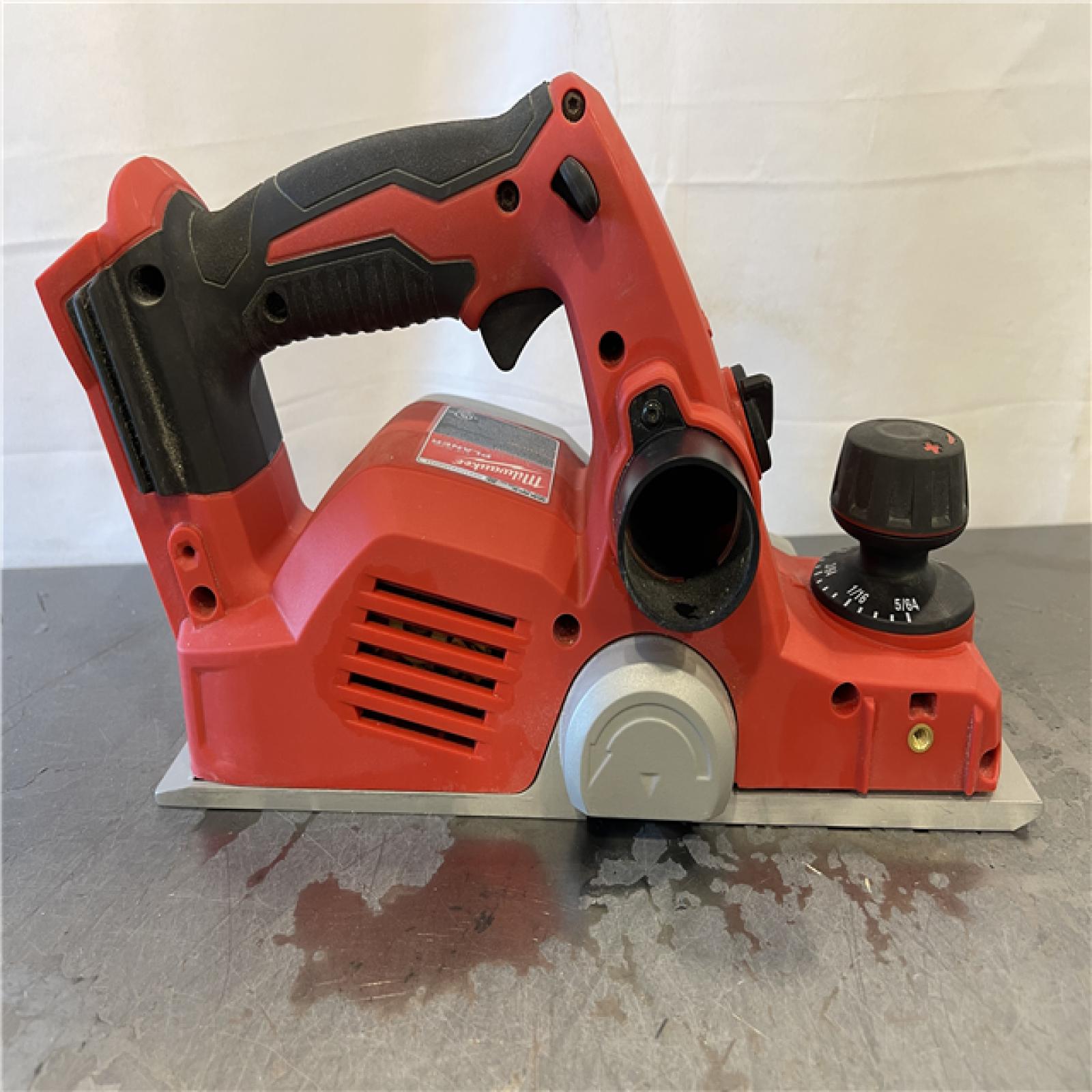 AS-IS - Milwaukee M18 18-Volt Lithium-Ion Cordless 3-1/4 in. Planer