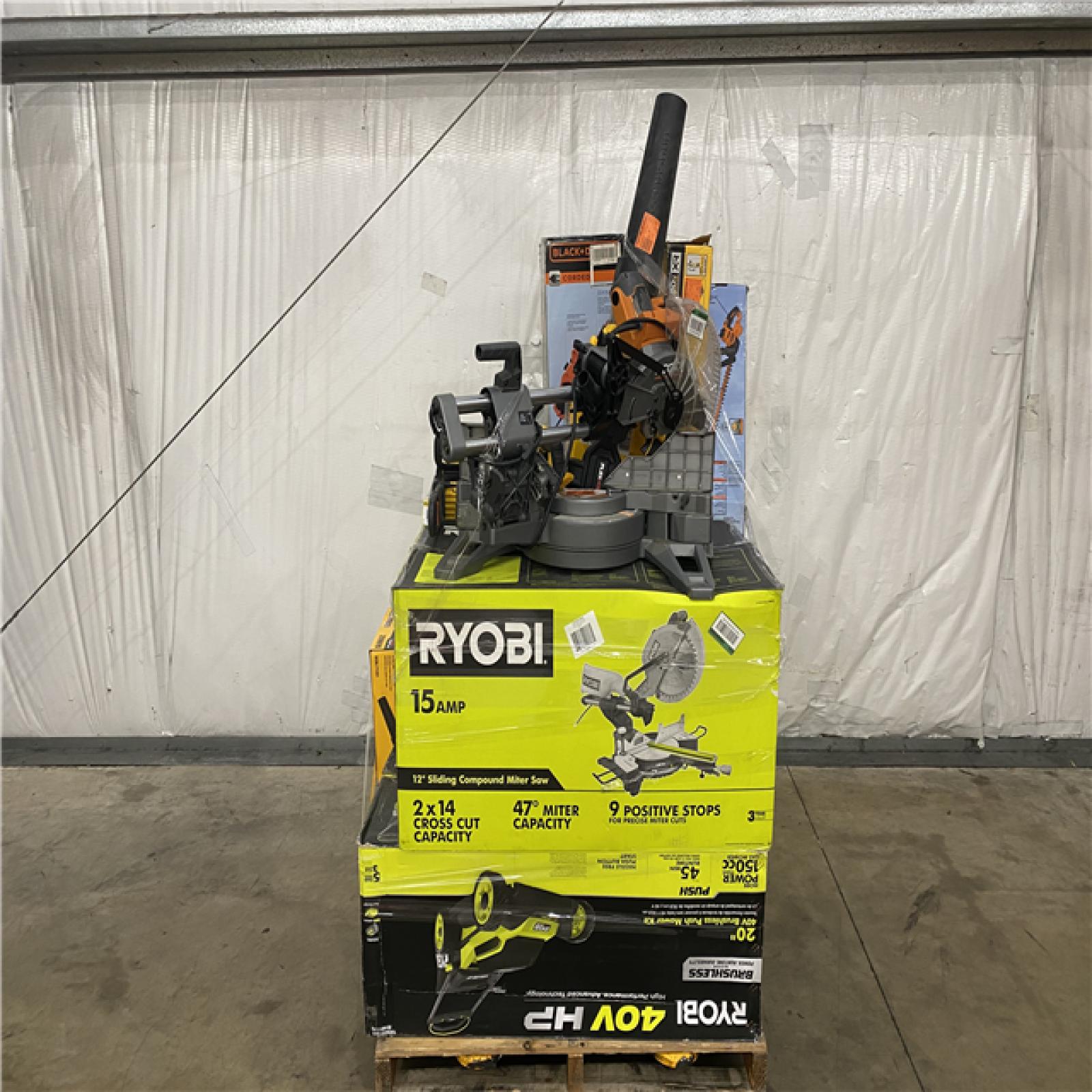 Houston Location AS IS - Tool Pallet