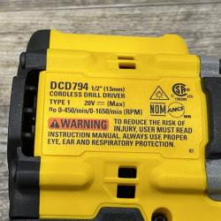 AS-IS DEWALT Atomic 20V Lithium-Ion Cordless Compact 1/2 in. Drill/Driver Kit