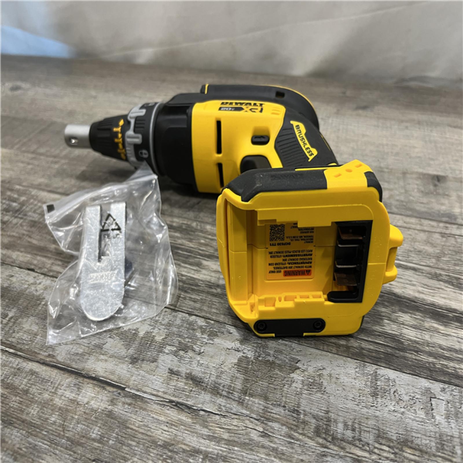 AS-IS DEWALT XR 20V MAX Lithium-Ion Cordless Brushless Screw Gun (Tool Only)