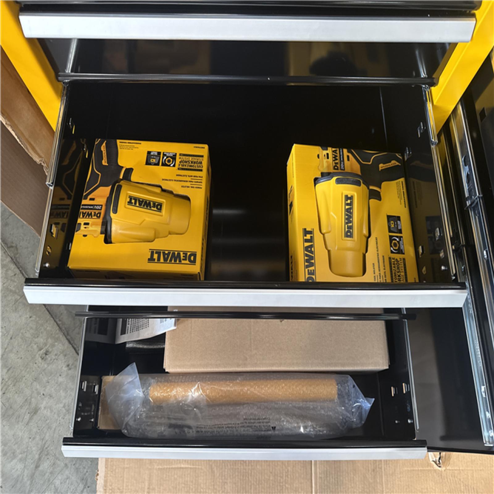 CALIFORNIA LIKE NEW DEWALT DWST41061 & DWST41092 14 DRAWER TOOL BOX