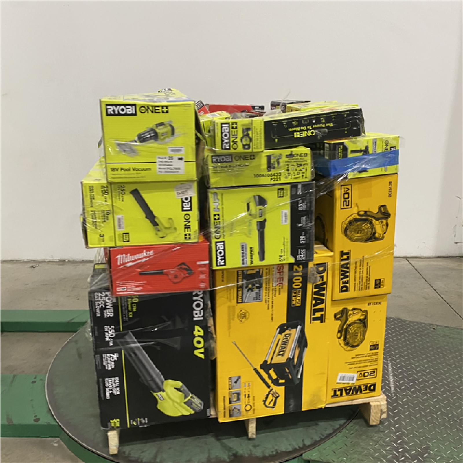Dallas Location - As-Is Tool Pallet
