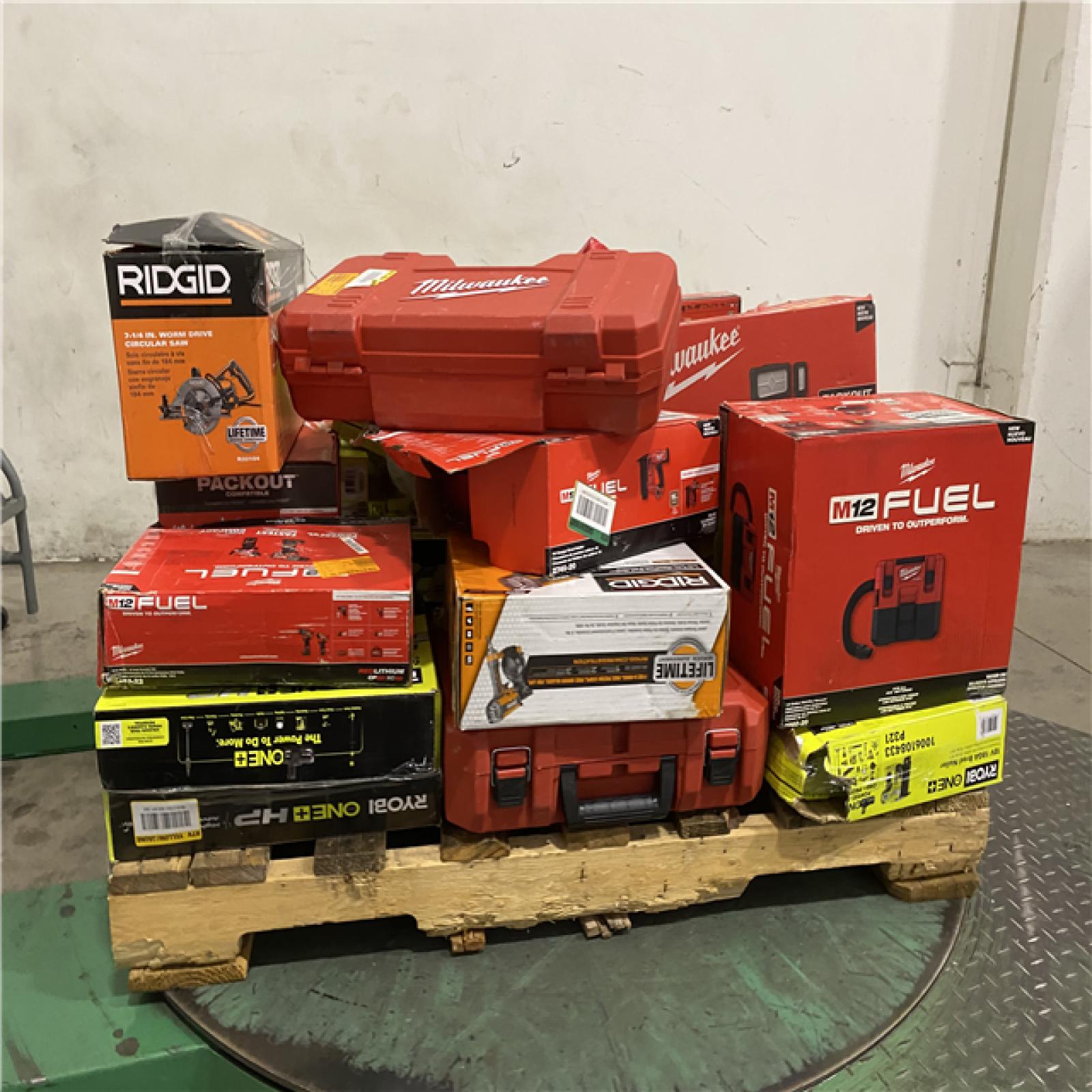 Dallas Location - As-Is Tool Pallet