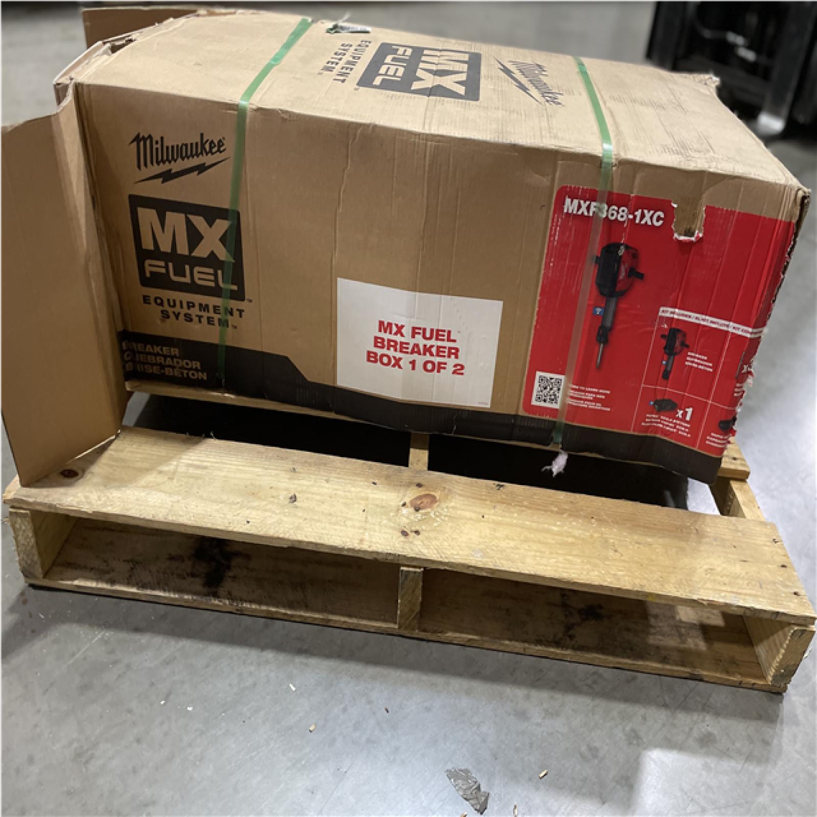 DALLAS LOCATION - Milwaukee MX FUEL Lithium-Ion Cordless 1-1/8 in. Breaker with Battery and Charger